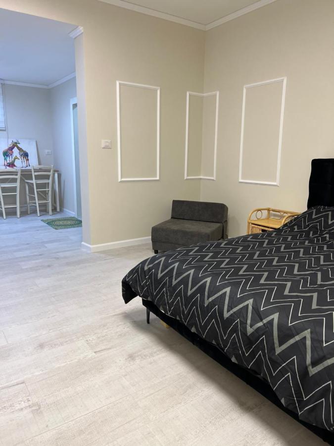 ניב ברוזמרין Appartement Eilat Buitenkant foto